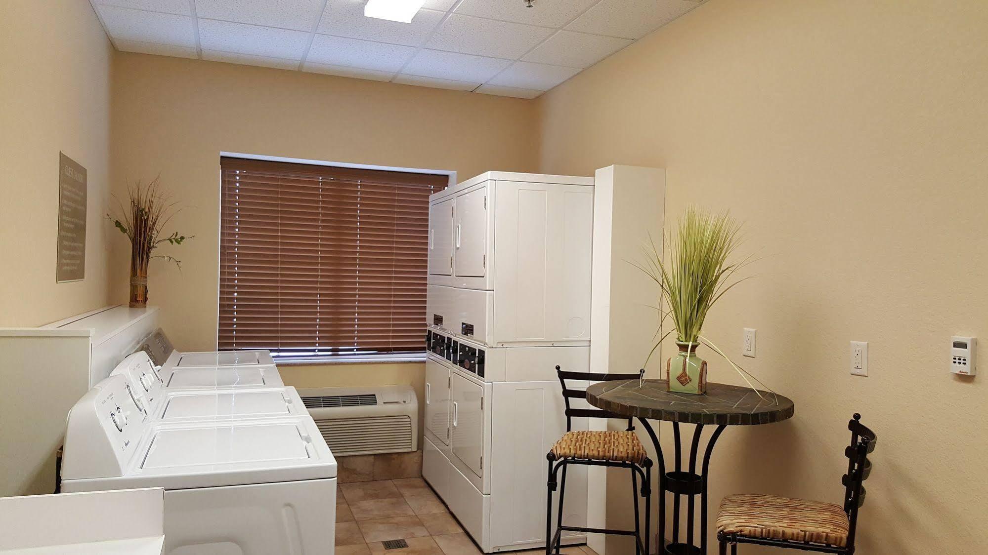 Candlewood Suites Portland Airport By Ihg Ngoại thất bức ảnh